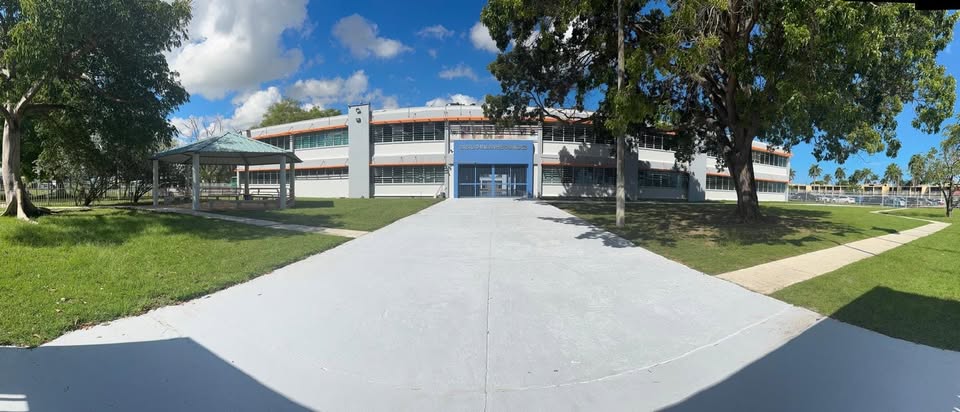 Escuela Intermedia Basilio Milán Hernández